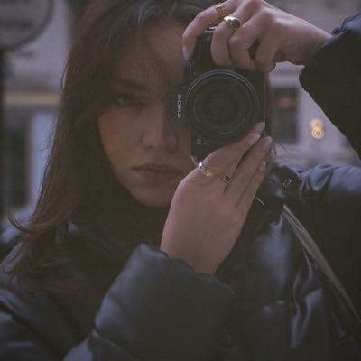 Samantha Cavet